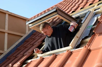 Pose de fenêtres de toit Velux à Saint-Aubin-d'Écrosville